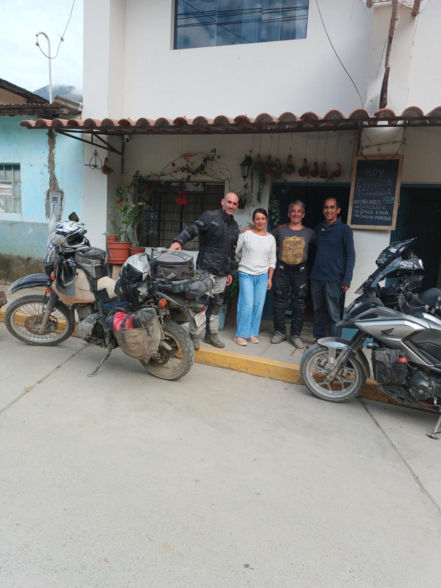 Hospedaje Quillabamba Santa Teresa  Esterno foto